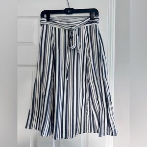 LOFT Charcoal Gray and White Striped A-Line Midi Skirt with Tie Belt
